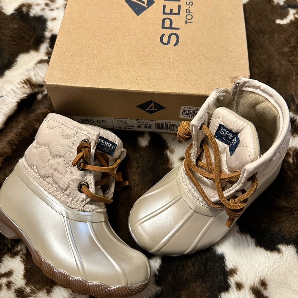 Kids Sperry boots! Never worn!